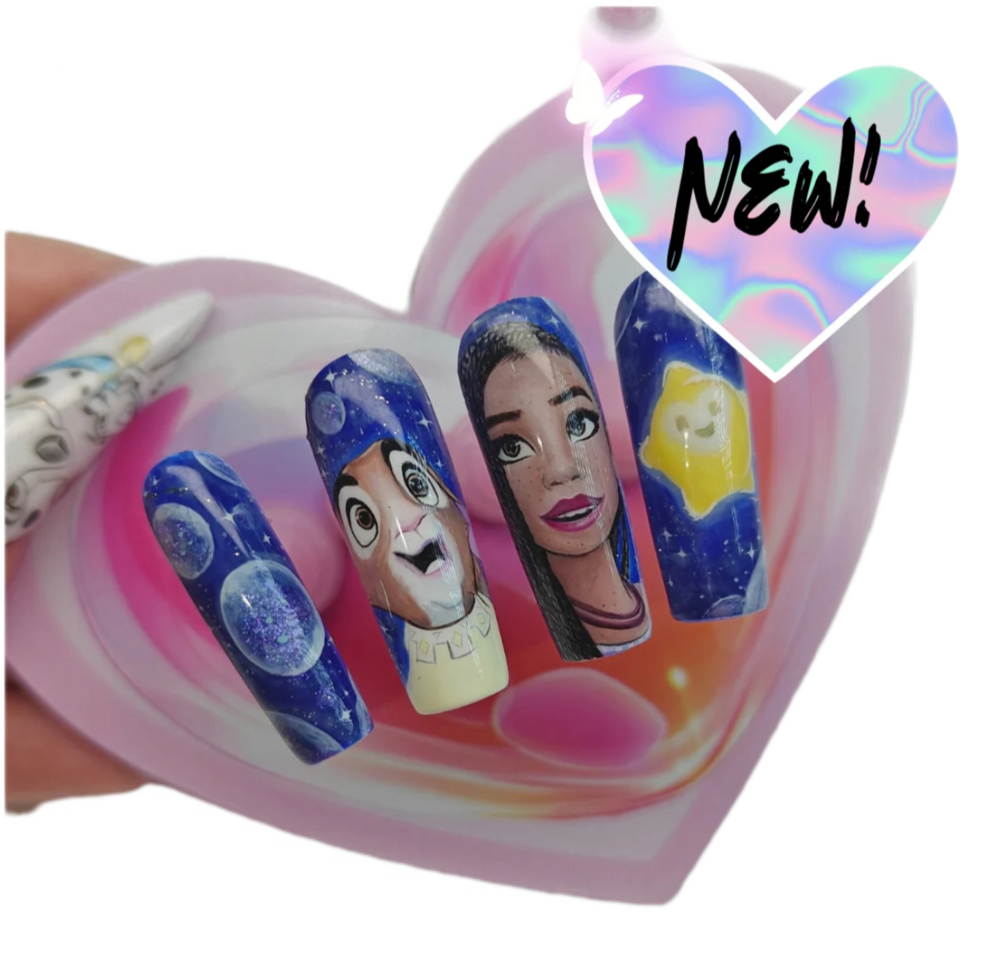 MAGNETIC HEART STAND