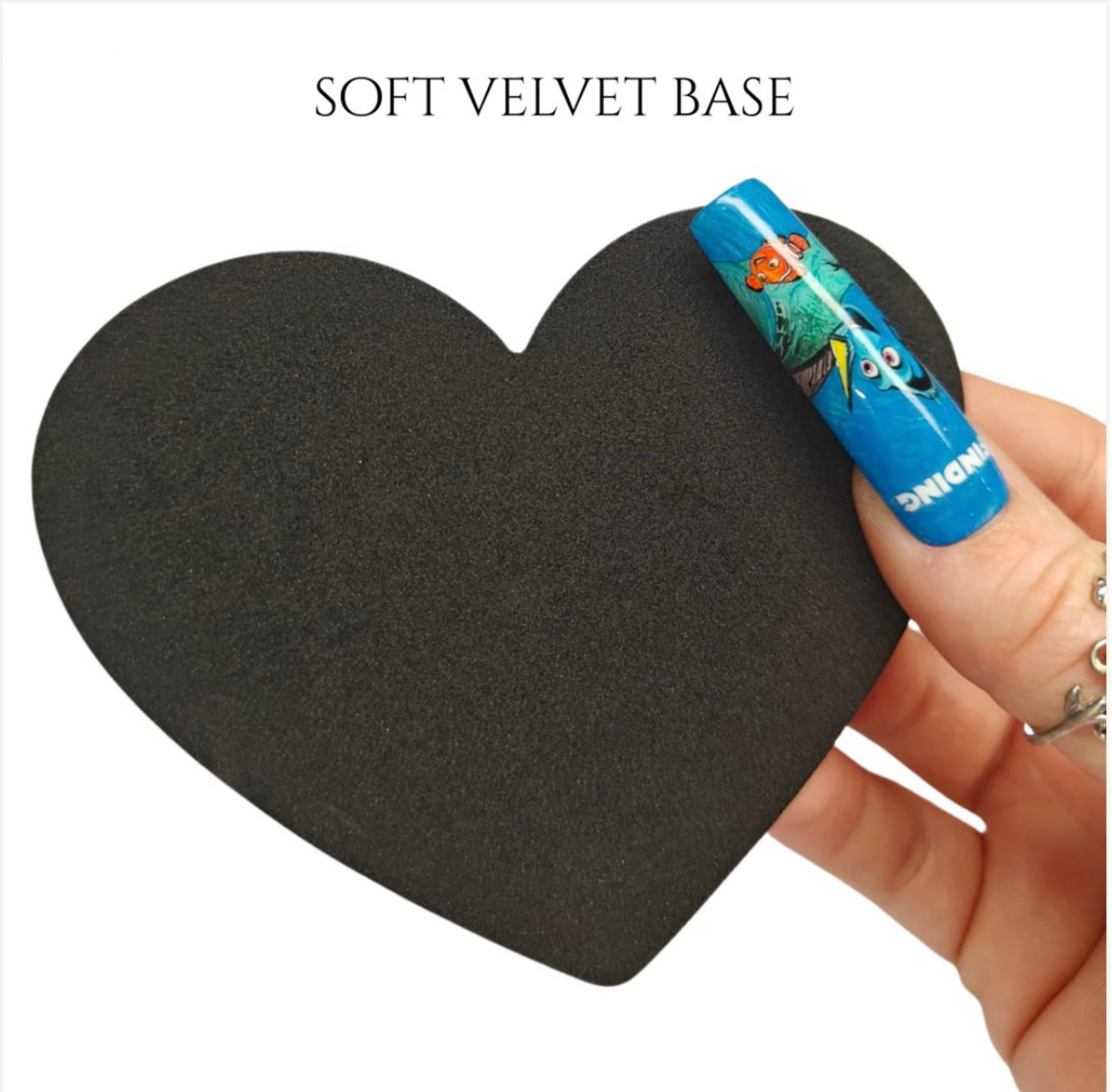 MAGNETIC HEART STAND